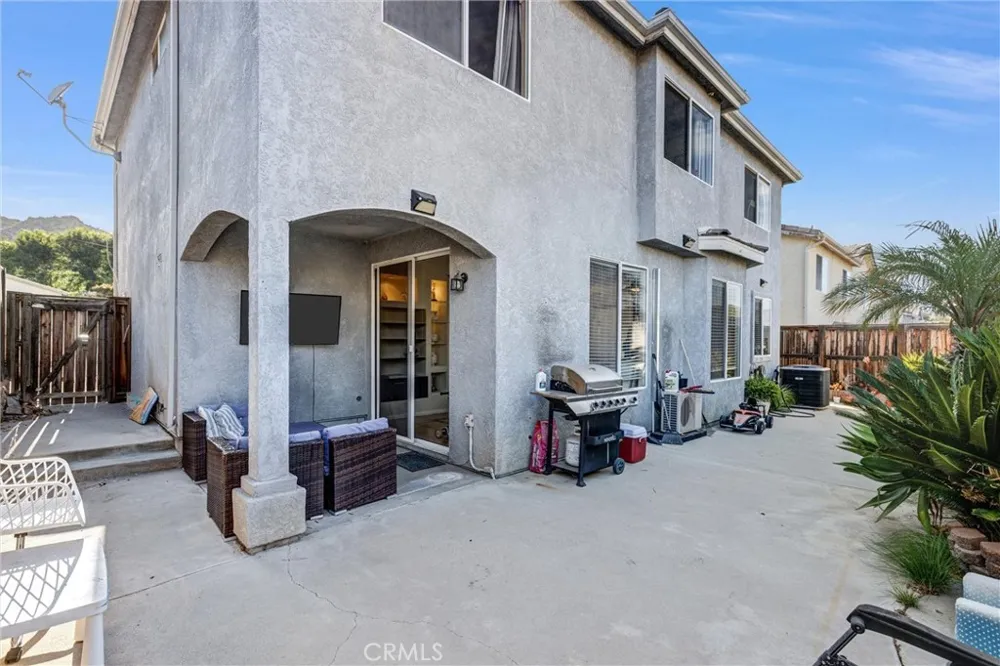 31344 Nichols Lane Castaic, CA 91384