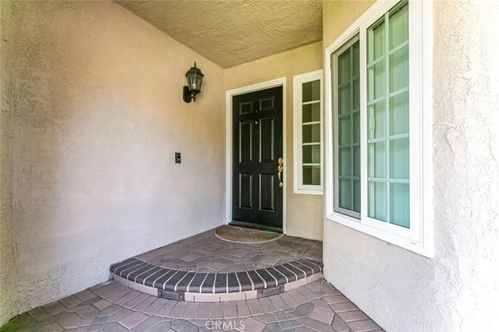 10928 Meseta Shadow Hills, CA 91040