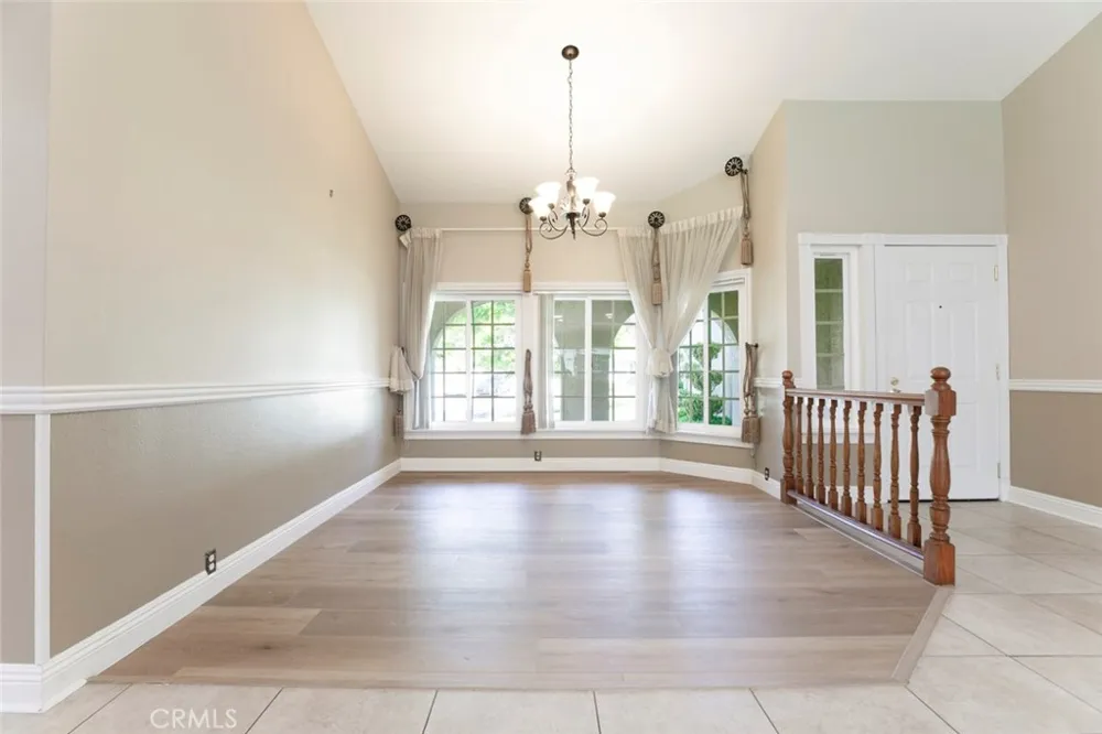 10928 Meseta Shadow Hills, CA 91040