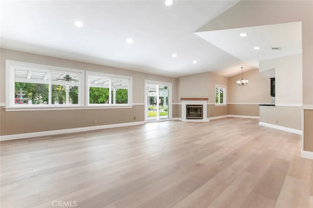 10928 Meseta Shadow Hills, CA 91040