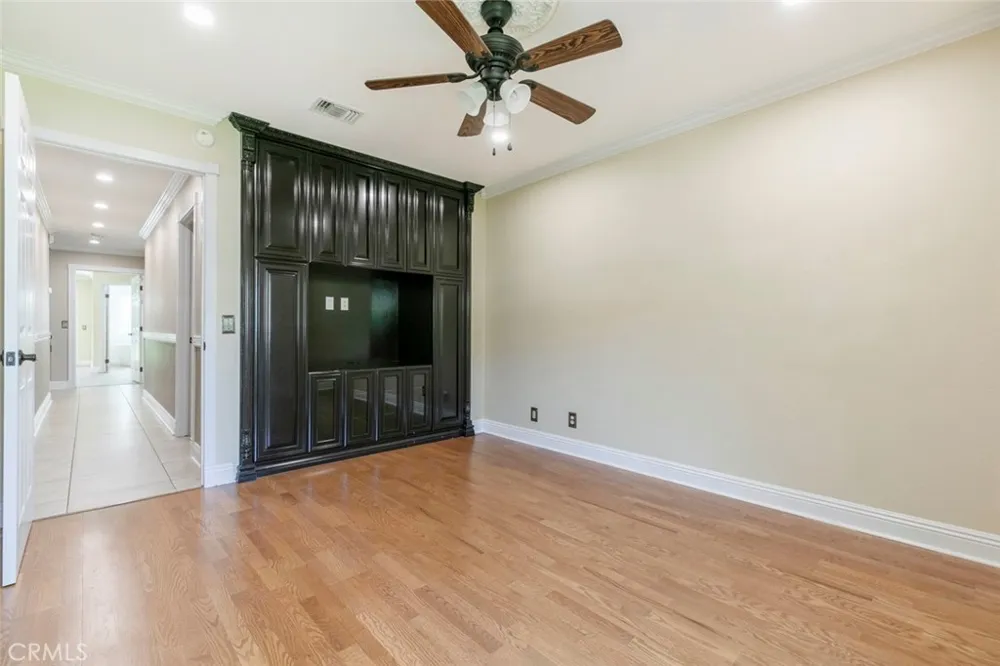 10928 Meseta Shadow Hills, CA 91040