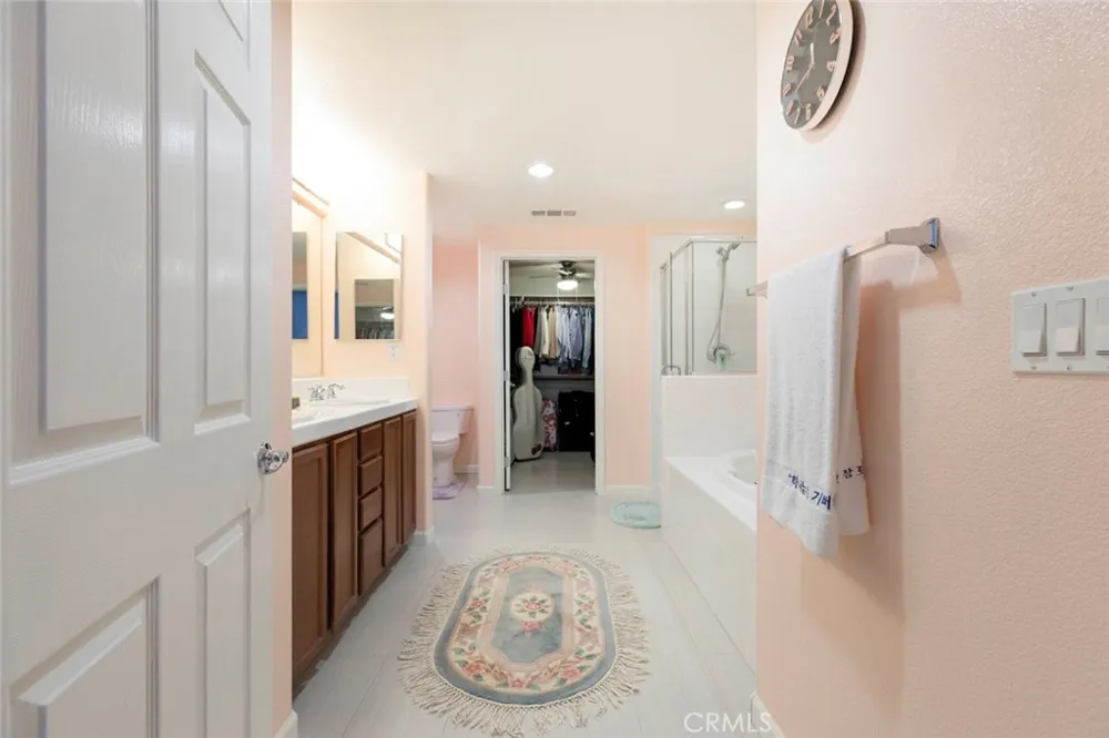 16652 Nicklaus Drive #94 Rancho Cascades, CA 91342