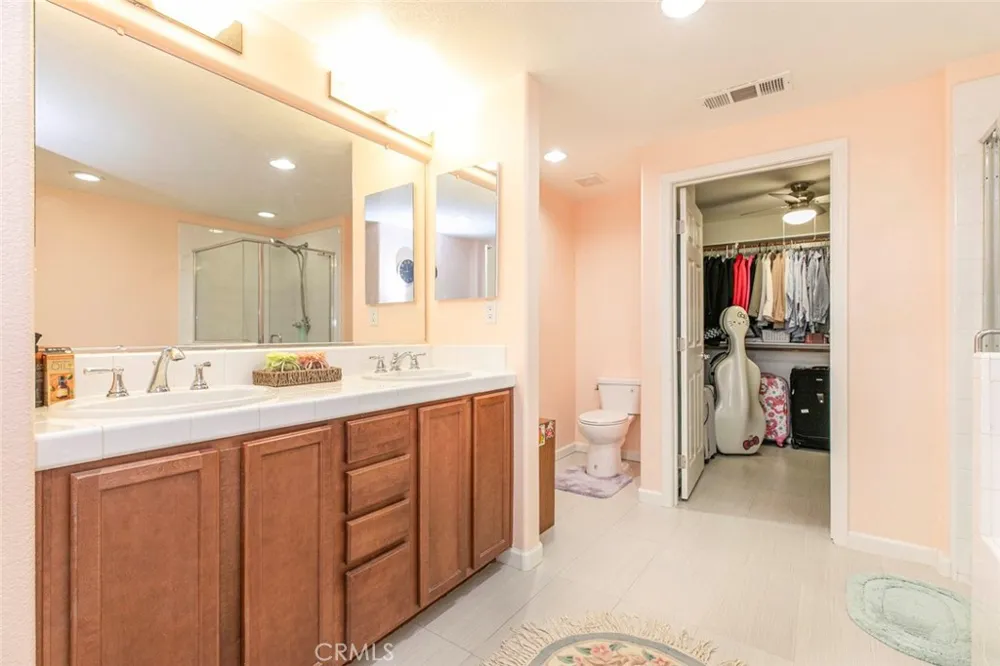16652 Nicklaus Drive #94 Rancho Cascades, CA 91342