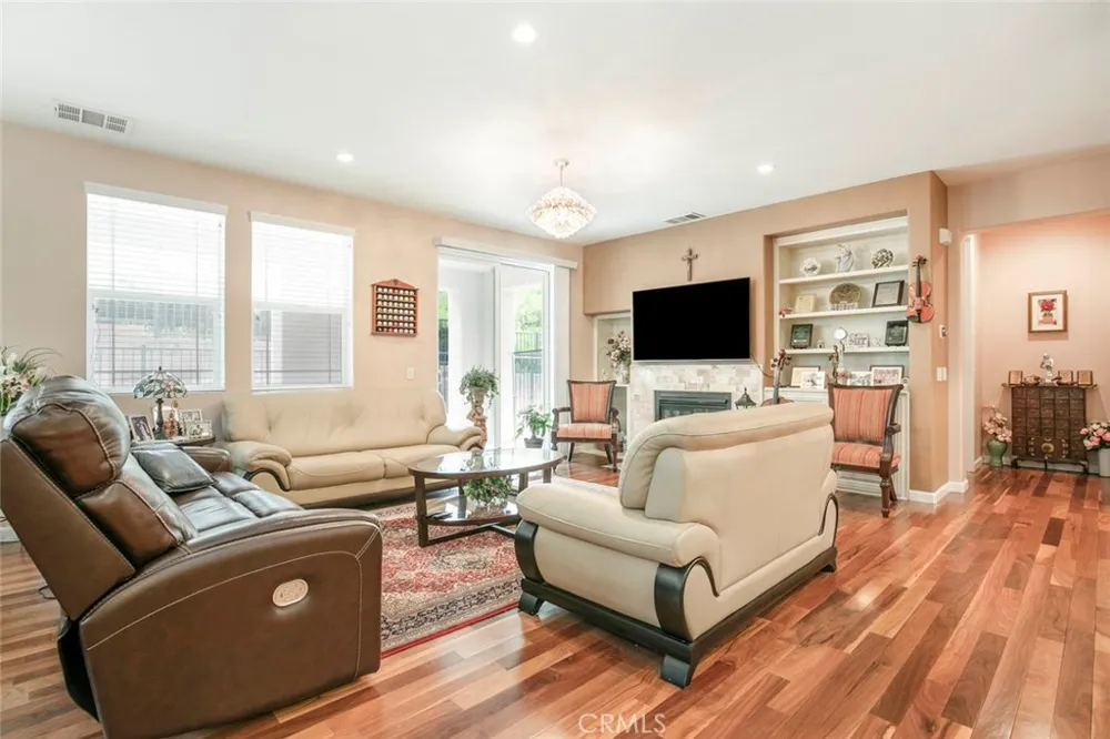 16652 Nicklaus Drive #94 Rancho Cascades, CA 91342