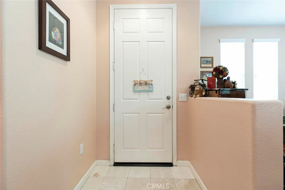16652 Nicklaus Drive #94 Rancho Cascades, CA 91342