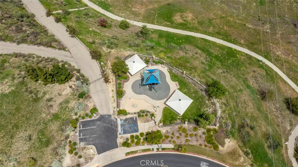 16652 Nicklaus Drive #94 Rancho Cascades, CA 91342