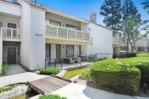10610 Lakeside Drive #209