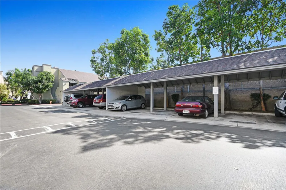 10610 Lakeside Drive #209 Garden Grove, CA 92840