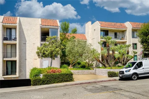 1401 Valley View #329