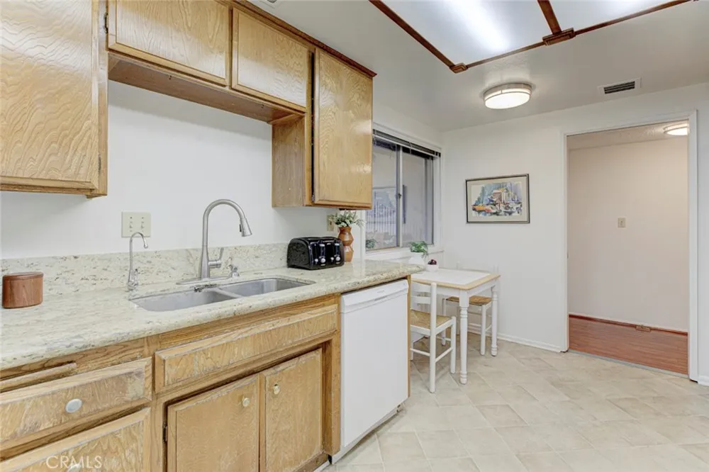 125 W Mountain Street #102 Glendale, CA 91202