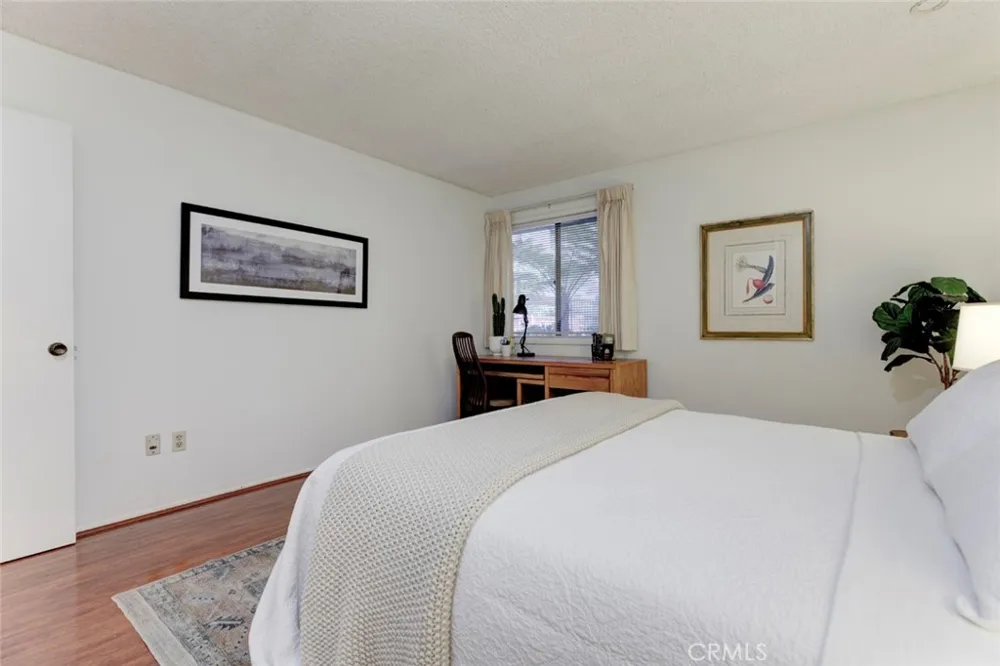 125 W Mountain Street #102 Glendale, CA 91202