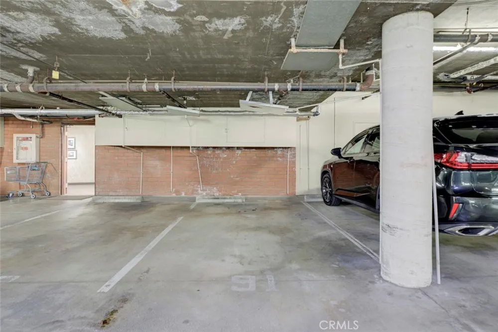 125 W Mountain Street #102 Glendale, CA 91202
