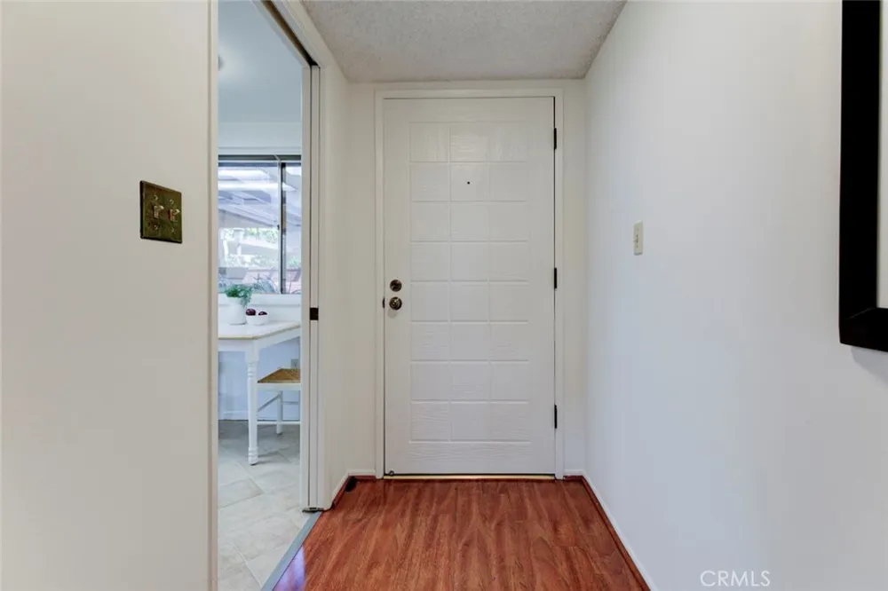 125 W Mountain Street #102 Glendale, CA 91202