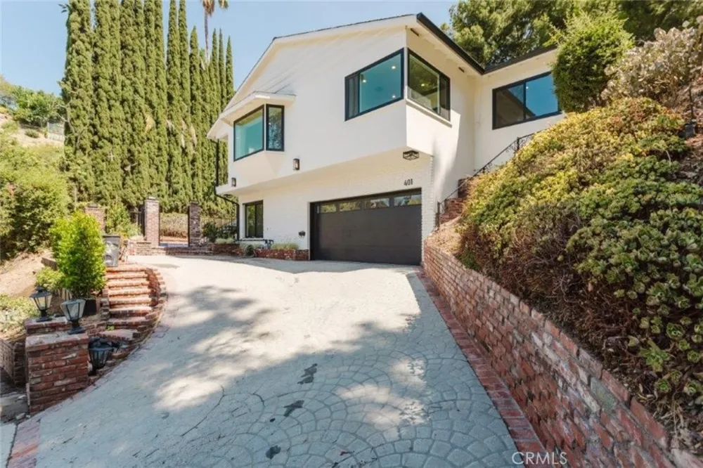 401 Brockmont Drive Glendale, CA 91202