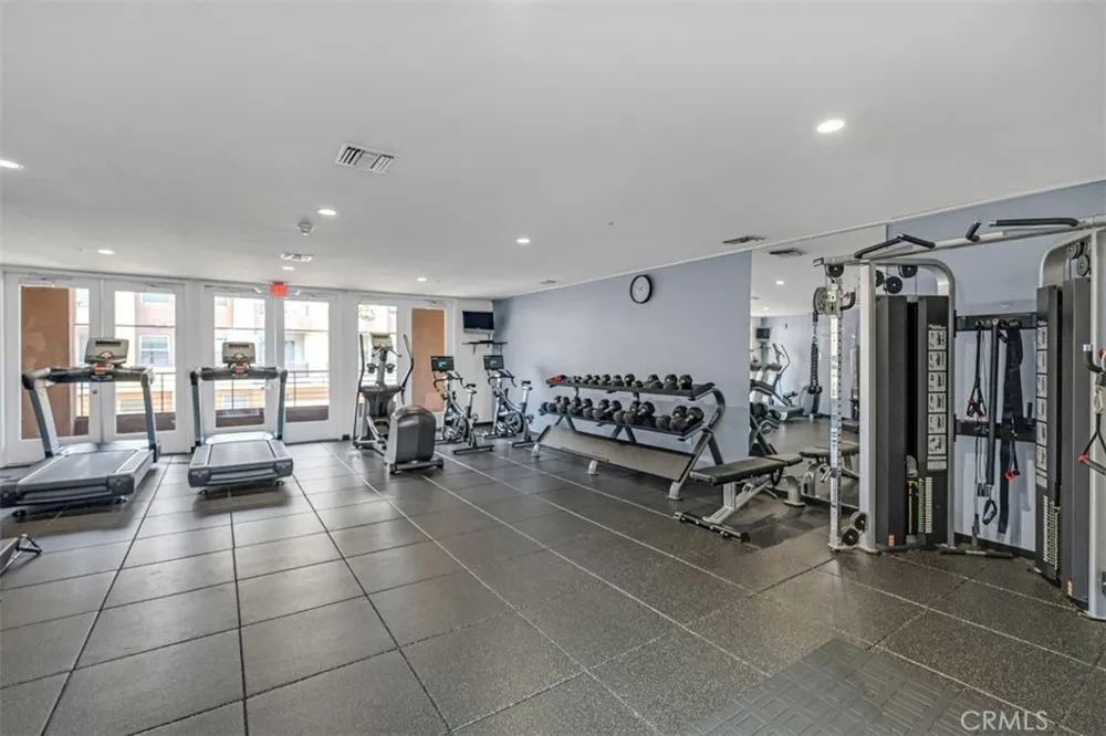 201 E Angeleno Avenue #326 Burbank, CA 91502