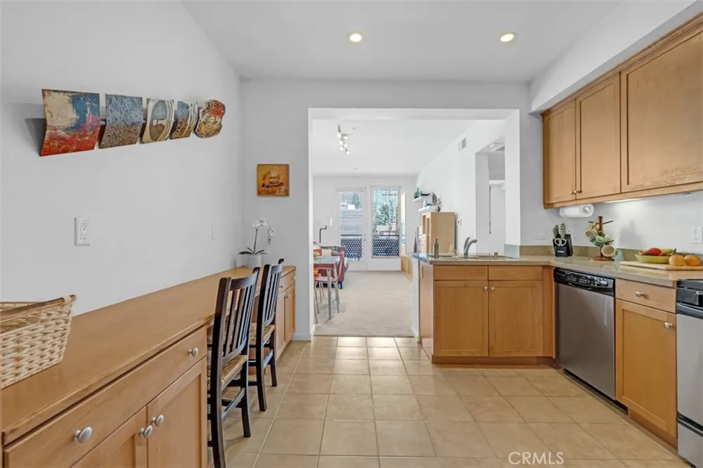 201 E Angeleno Avenue #326 Burbank, CA 91502