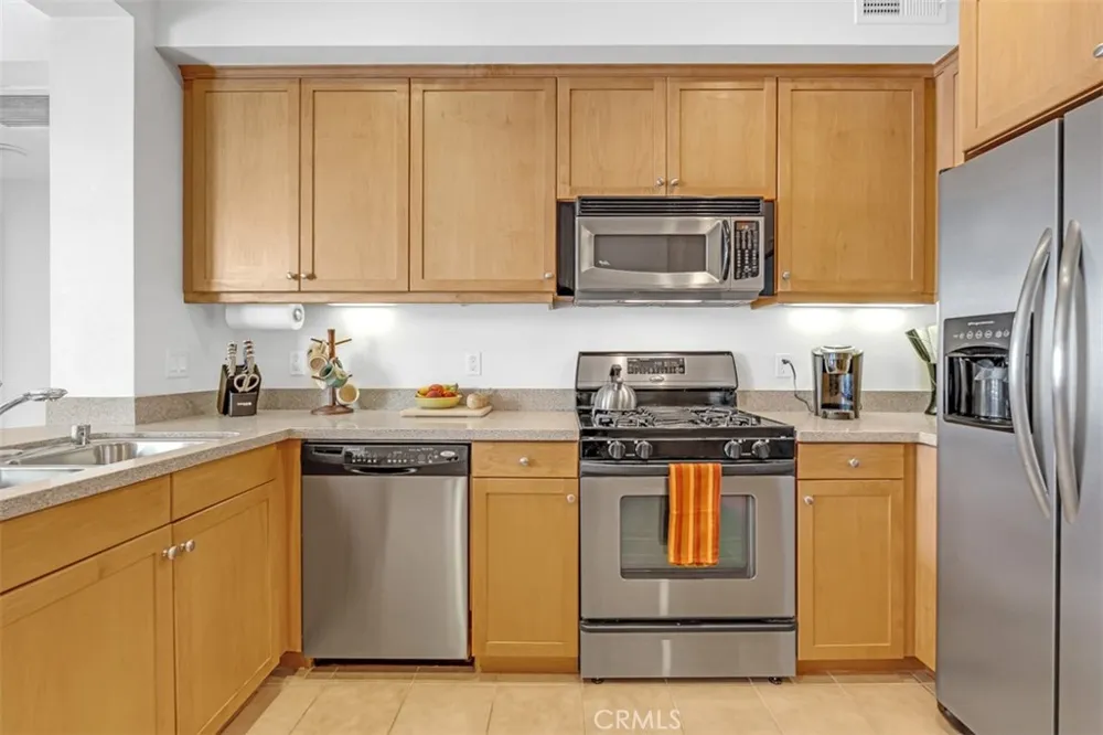 201 E Angeleno Avenue #326 Burbank, CA 91502