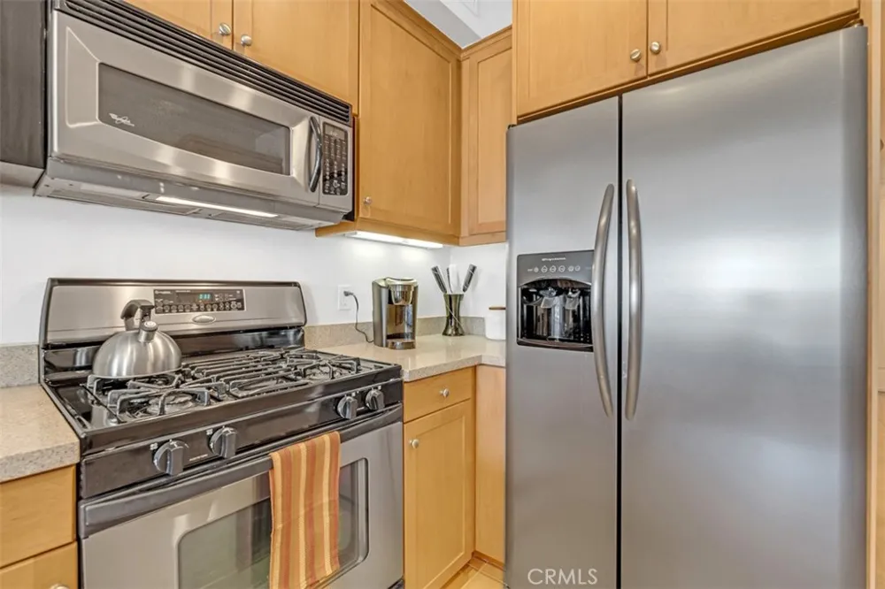201 E Angeleno Avenue #326 Burbank, CA 91502