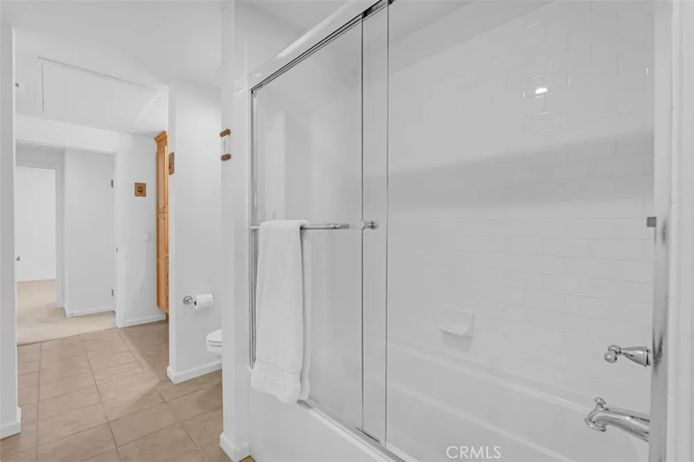 201 E Angeleno Avenue #326 Burbank, CA 91502