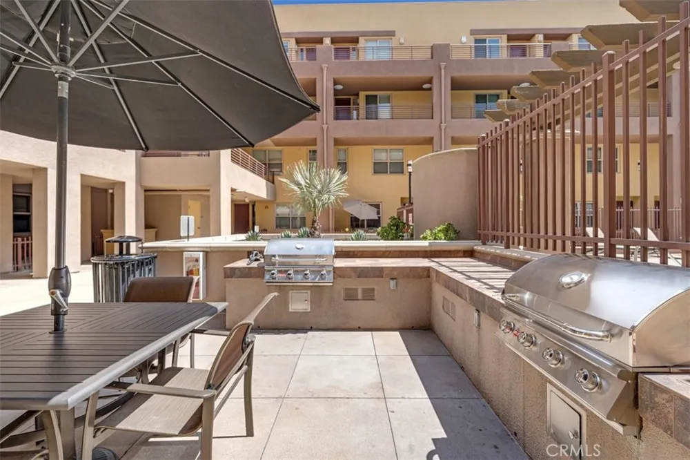 201 E Angeleno Avenue #326 Burbank, CA 91502