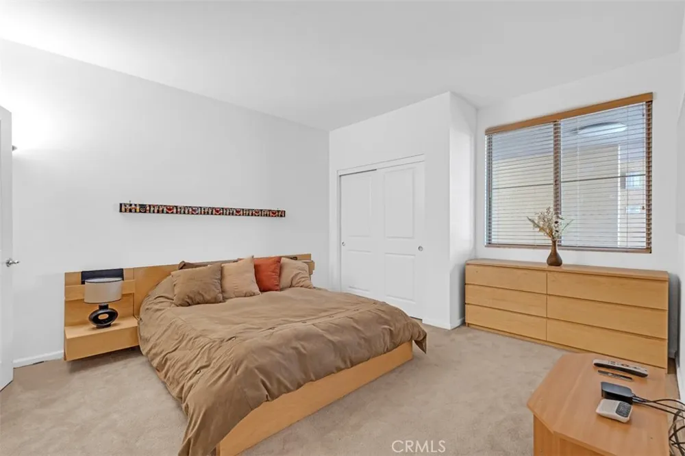 201 E Angeleno Avenue #326 Burbank, CA 91502