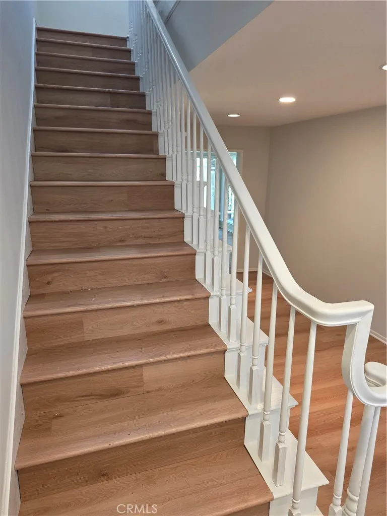 3255 Henrietta Glendale, CA 91214