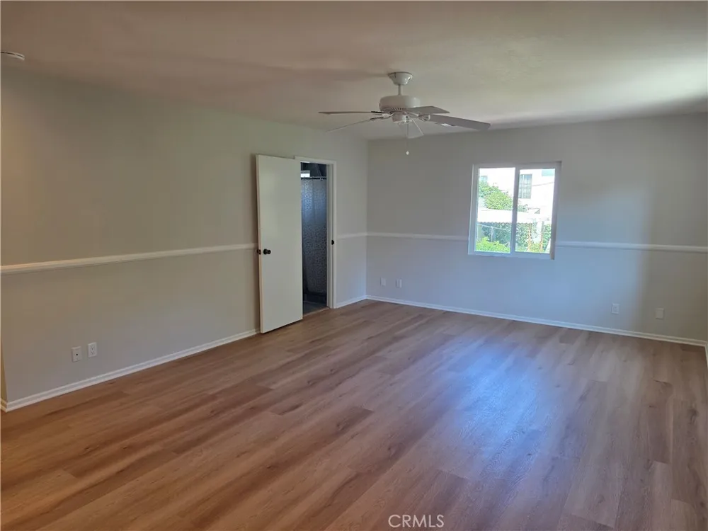3255 Henrietta Glendale, CA 91214