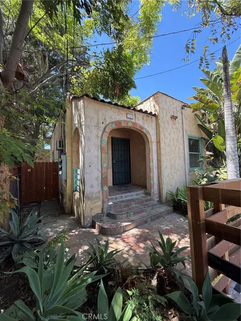 1347 Citrus