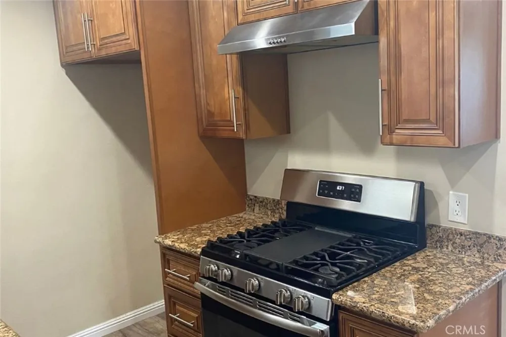545 E Palmer #C Glendale, CA 91205