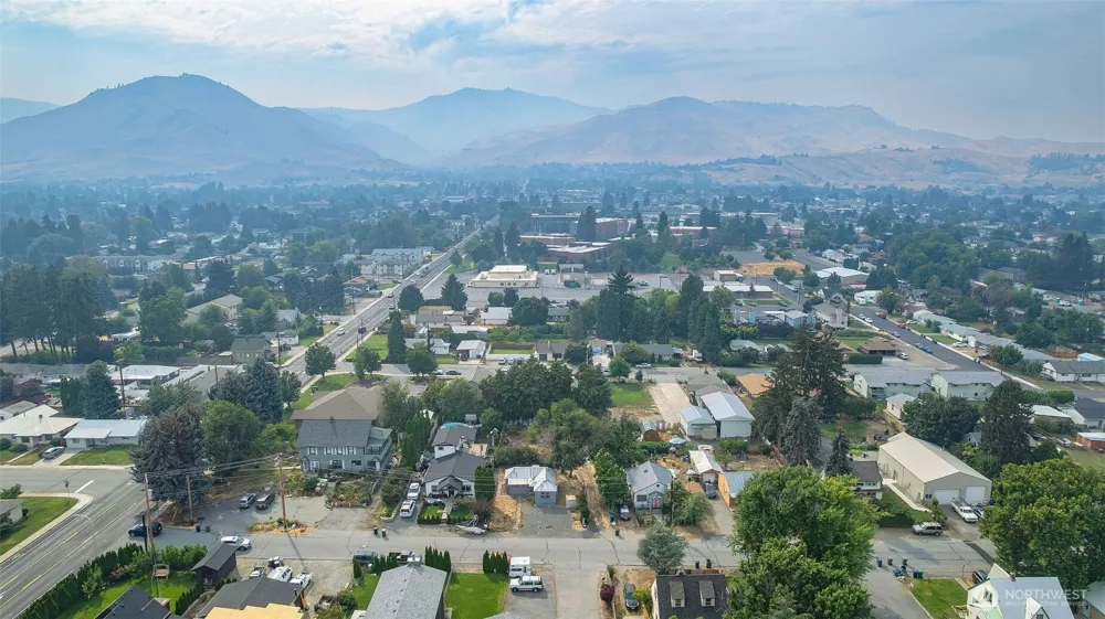 504 Ramona Avenue Wenatchee, WA 98801