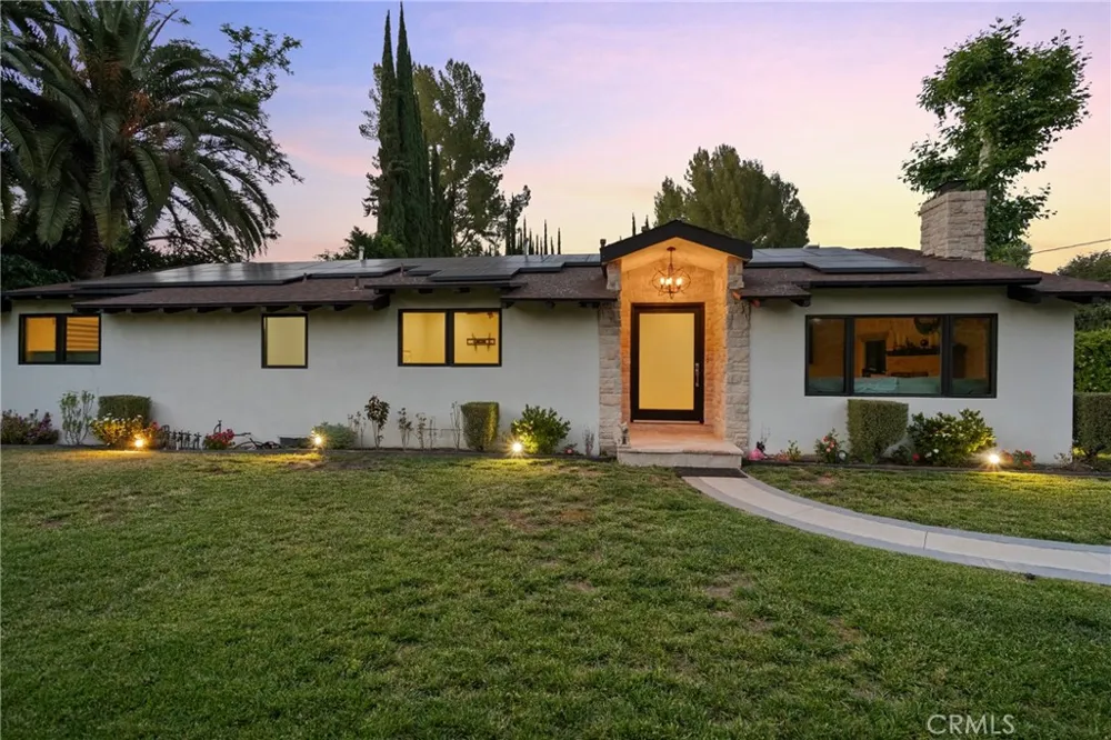 6013 Lubao Avenue Woodland Hills, CA 91367