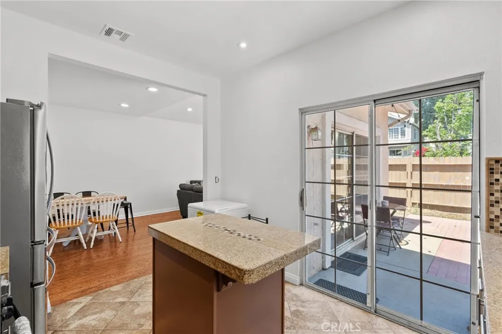 20230 Keswick #3 Winnetka, CA 91306