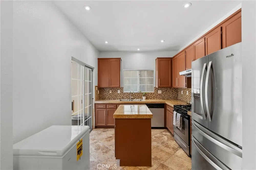 20230 Keswick #3 Winnetka, CA 91306