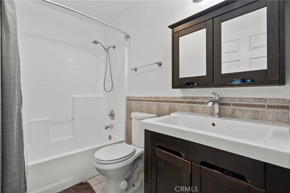 20230 Keswick #3 Winnetka, CA 91306