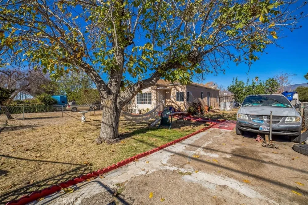 938 E 2nd Street #B San Bernardino, CA 92408