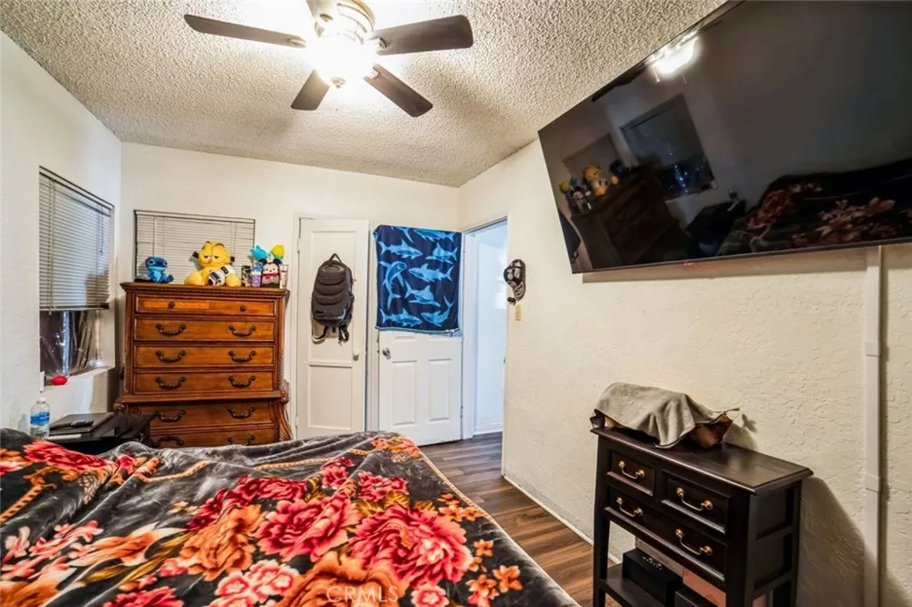938 E 2nd Street #B San Bernardino, CA 92408