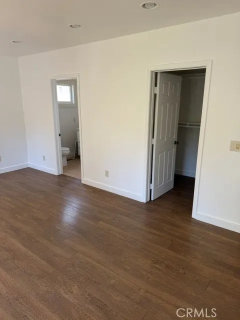 1824 Oakwood Avenue Glendale, CA 91208