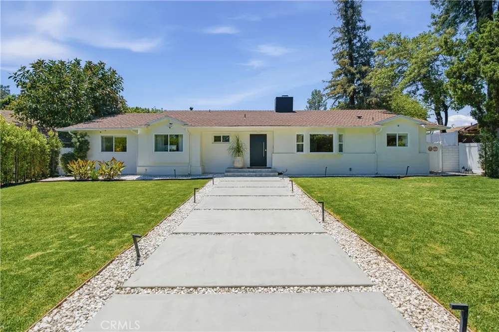 9253 White Oak Avenue Northridge, CA 91325