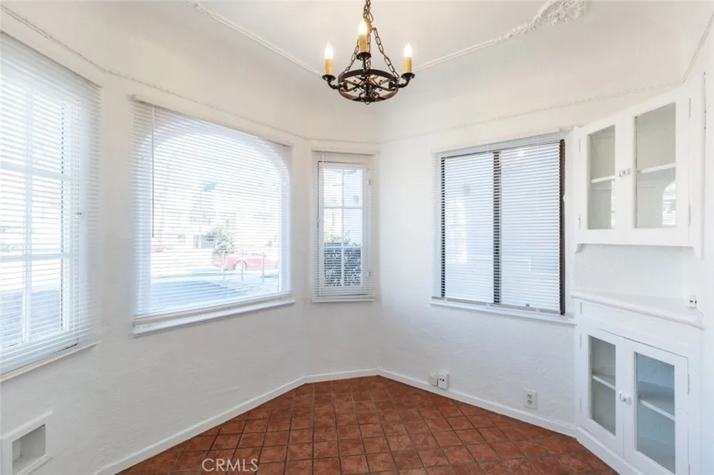 2230 Montrose Avenue #A Montrose, CA 91020