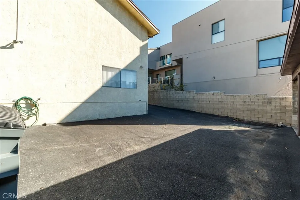 2230 Montrose Avenue #A Montrose, CA 91020