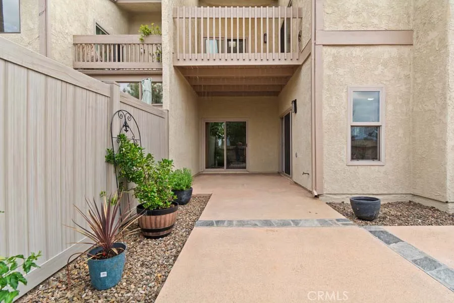 3195 Sunburst Thousand Oaks, CA 91360