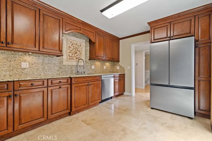 3195 Sunburst Thousand Oaks, CA 91360