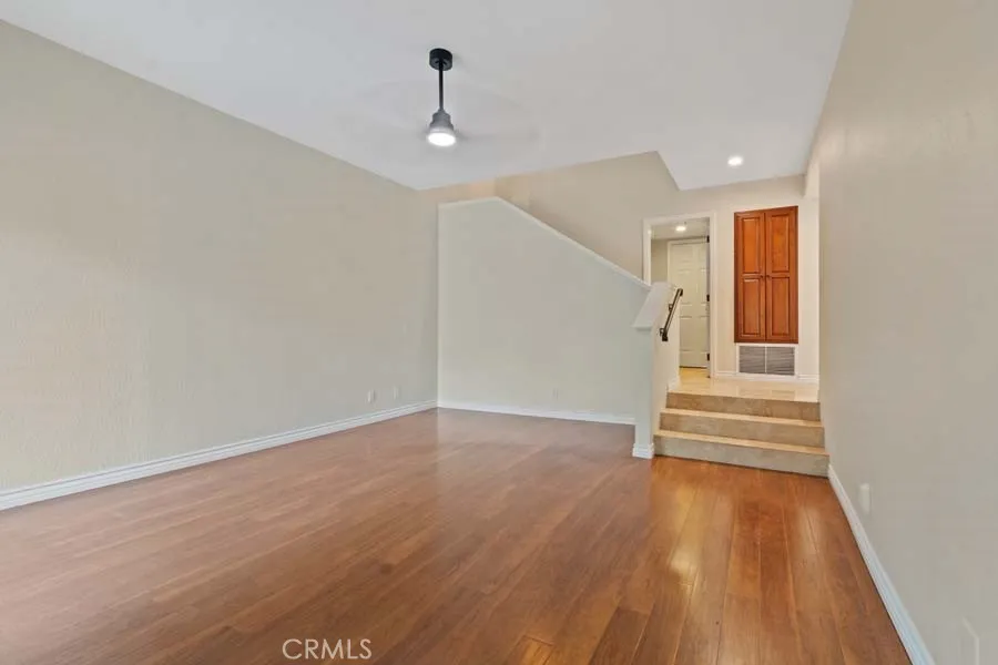 3195 Sunburst Thousand Oaks, CA 91360