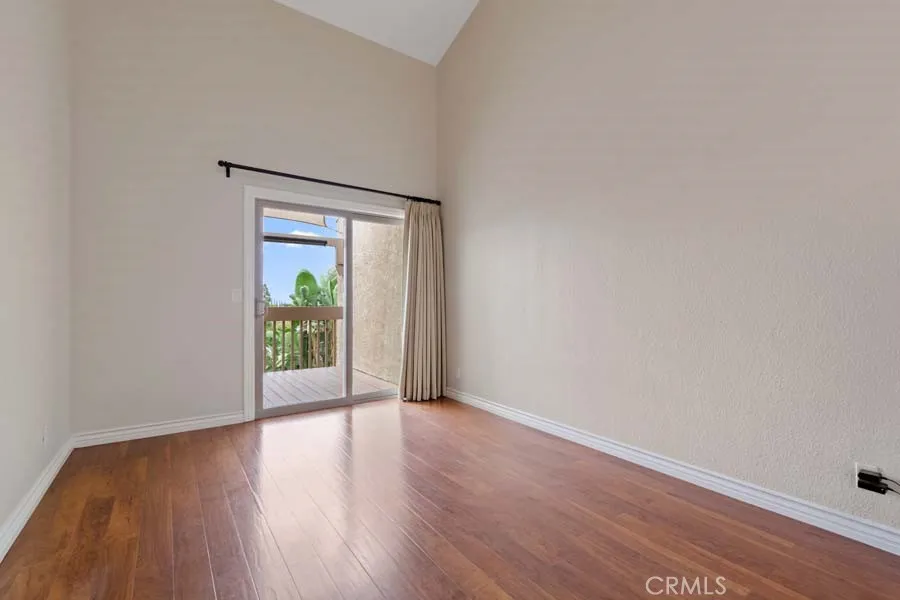 3195 Sunburst Thousand Oaks, CA 91360