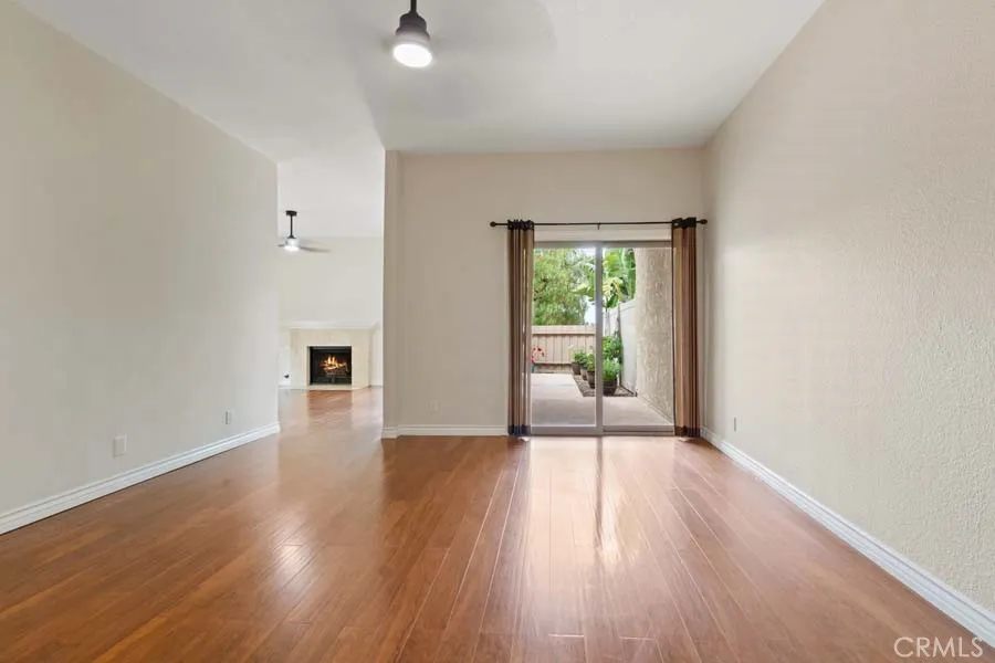 3195 Sunburst Thousand Oaks, CA 91360