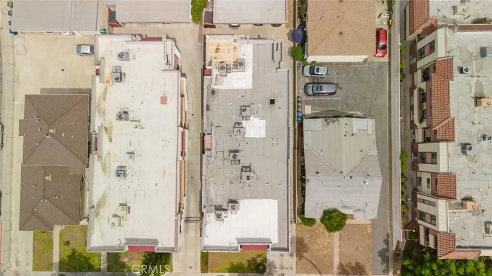 425 W Lomita Avenue Glendale, CA 91204