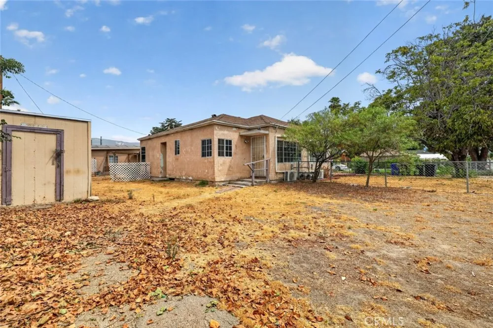 938 E 2nd Street #A San Bernardino, CA 92408