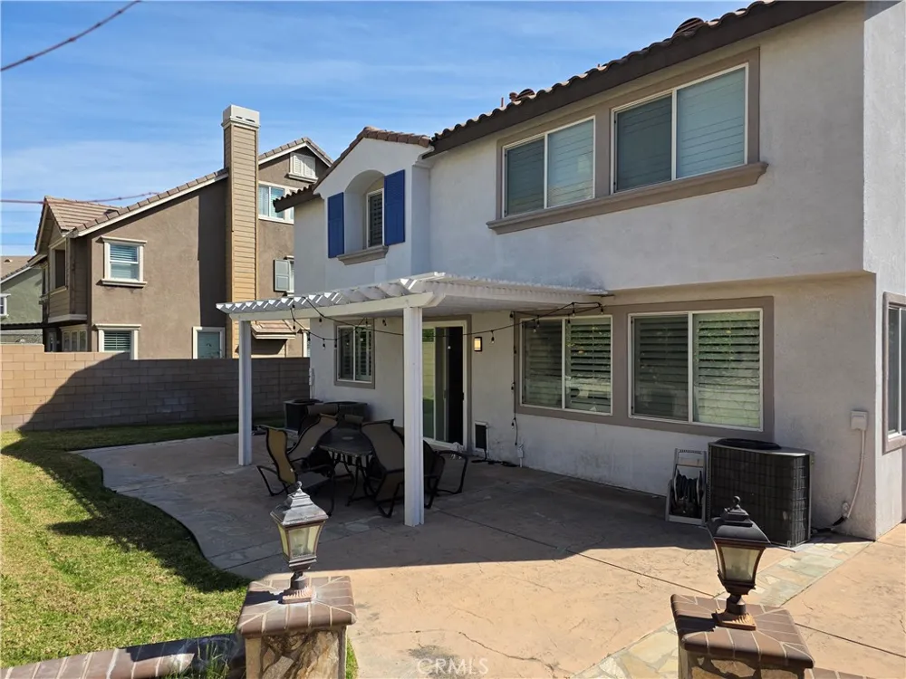 5448 Biella Court Fontana, CA 92336