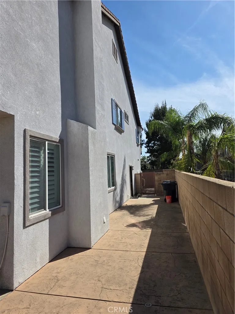 5448 Biella Court Fontana, CA 92336