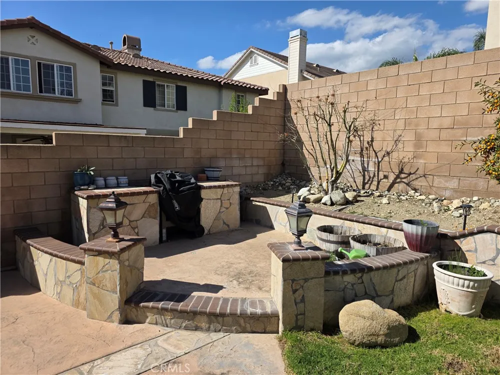 5448 Biella Court Fontana, CA 92336